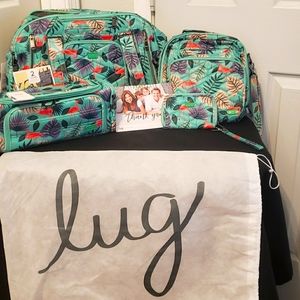 LUG, Flamingo mint travel set